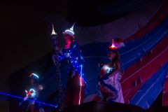 222