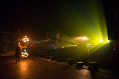 0100